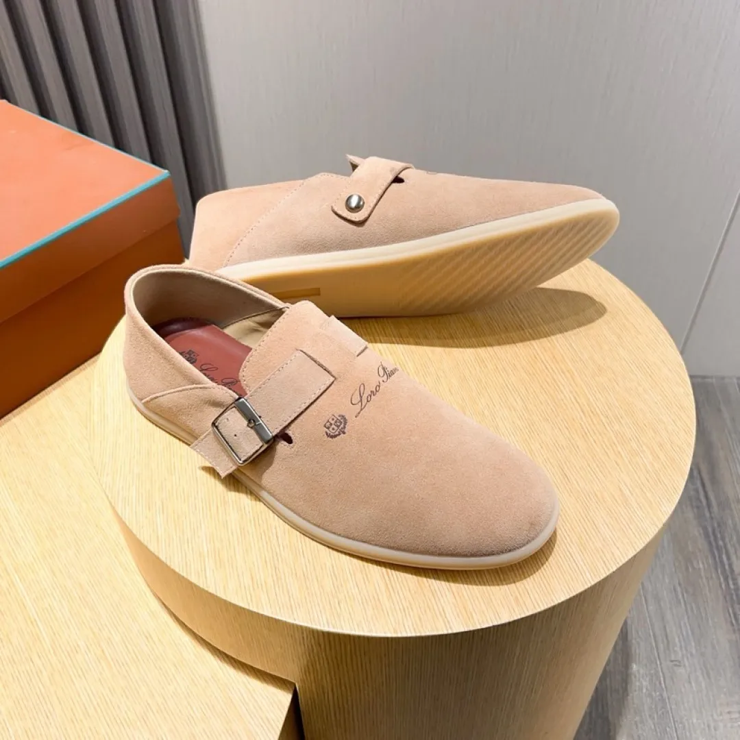 Factory price 420💰[loro piana] 2025 new moccasins, popular casual sneakers for street men. The shoes are made of first-layer suede leather uppers with rubber soles. They are classic. The complex craftsmanship and meticulous structure make the shoes light and soft, allowing you to walk comfortably and freely. Perfect for summer wear. Yardage: 38-45.